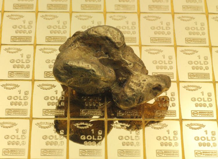 Gold Nugget on CombiBar®